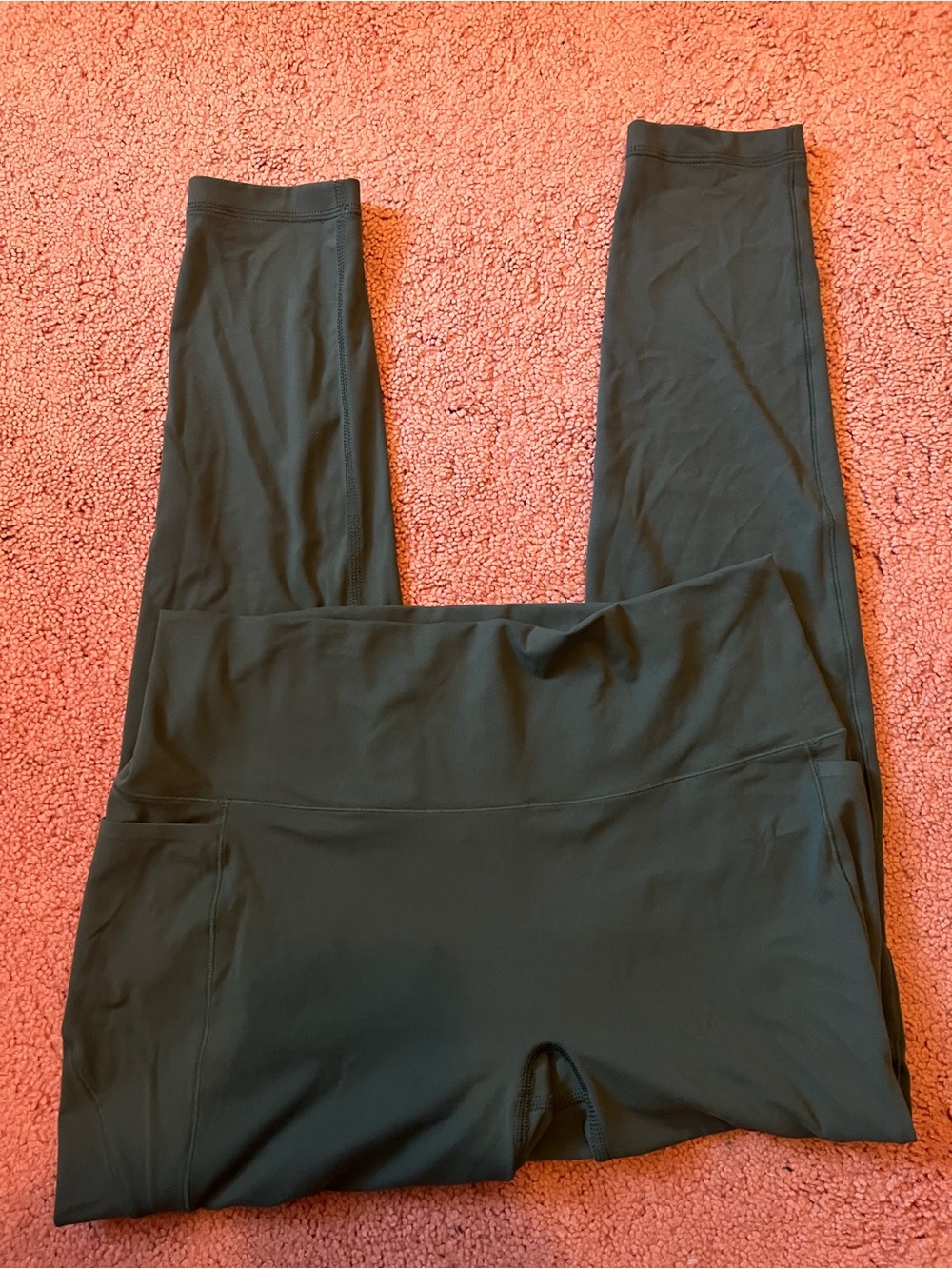 UNIQLO: Medium-Waist dark green Women’s Leggings